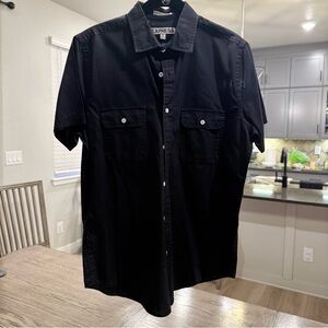 Express Men’s Black Short-Sleeve Button-Down Shirt with Chest Pockets